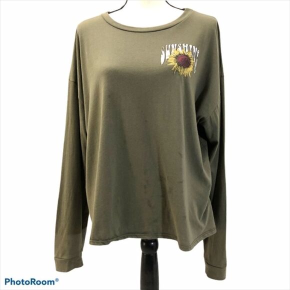 COPY - French Pastry Cropped Graphic T-Shirt - Picture 1 of 5